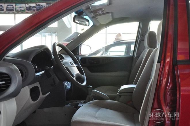 2013款 2.0L 兩驅進取型