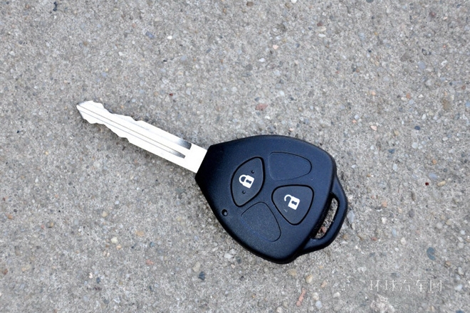 2013款 2.0L 兩驅(qū)進(jìn)取型