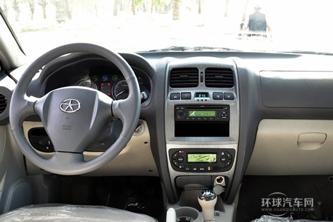 2013款 2.0T 四驅(qū)公務(wù)版