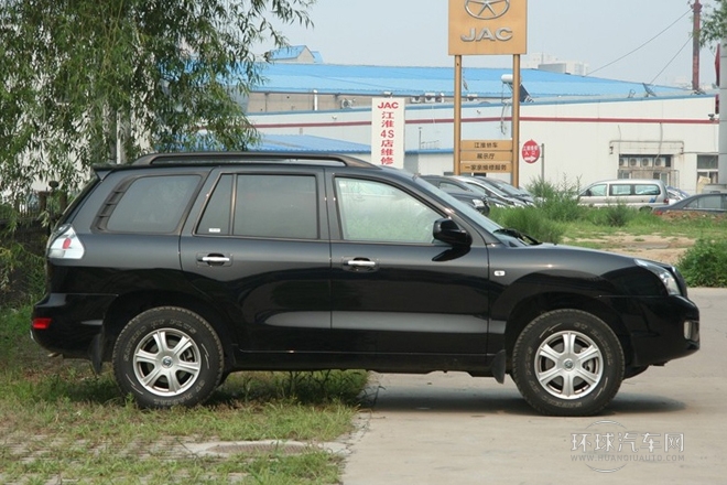 2013款 2.4L 四驅豪華版