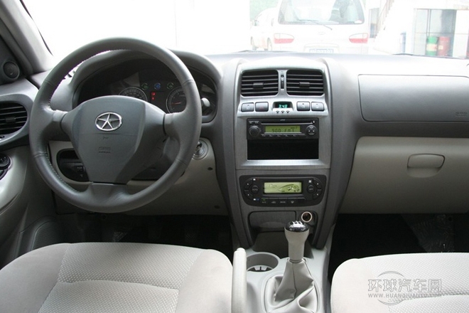 2013款 2.4L 四驅(qū)豪華版