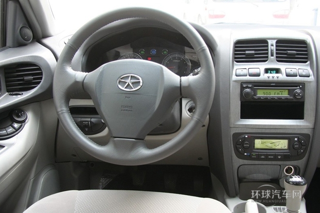 2013款 2.4L 四驅豪華版