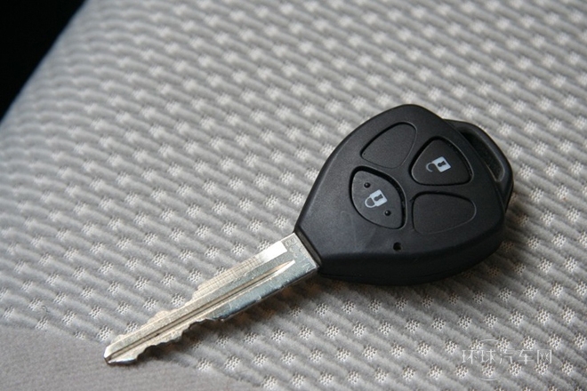 2013款 2.4L 四驅豪華版