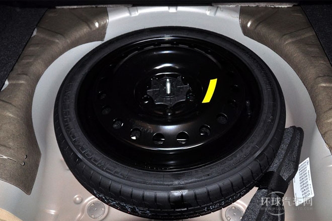 2013款 2.4L SIDI領先舒適型