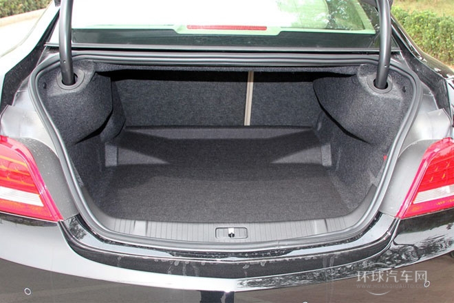 2013款 2.4L SIDI領先舒適型