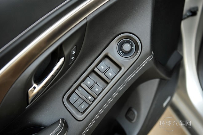 2013款 3.0T SIDI V6智享旗艦型