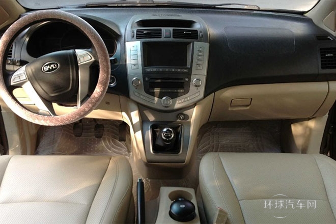 2013款 勁悅版 2.4L 手動尊貴型