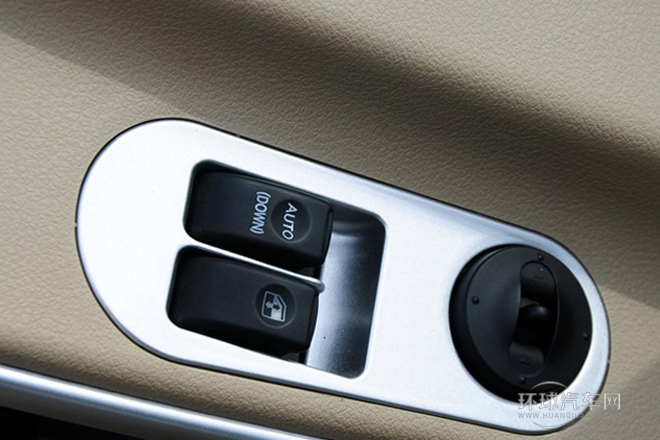 2011款 2.8T旅行版國(guó)III