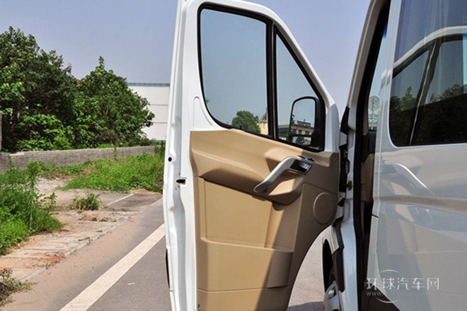 2011款 2.8T舒適版國III