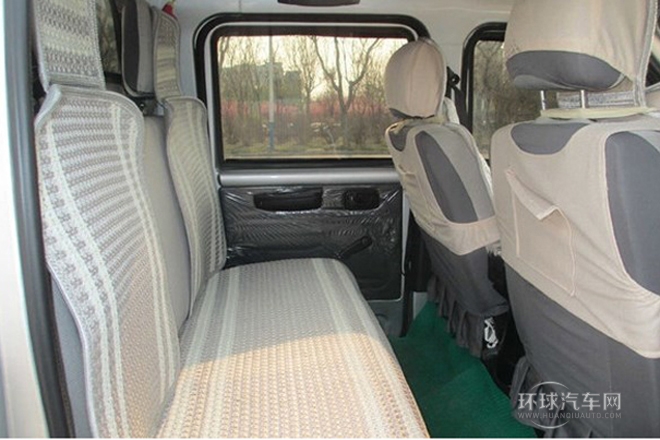 2012款 1.2L 雙排基本型