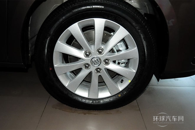 2013款 2.4L CT豪華商務(wù)舒適版