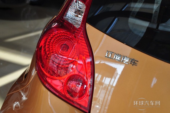 2012款 CROSS 1.0L 豪華型