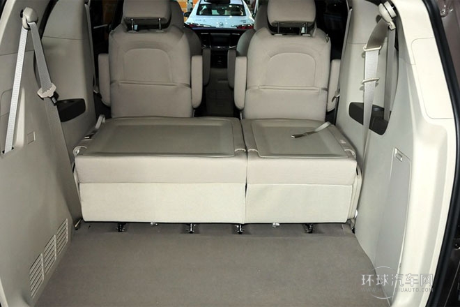 2013款 2.4L CT豪華商務舒適版