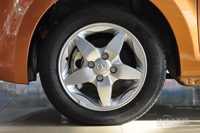 2012款 CROSS 1.0L 豪華型