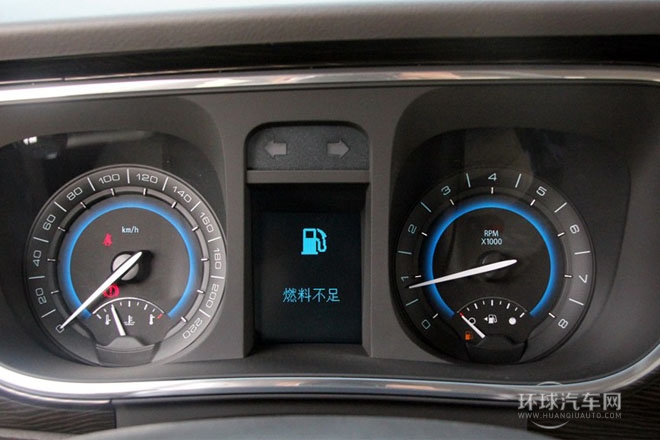 2013款 2.4L CT豪華商務(wù)舒適版