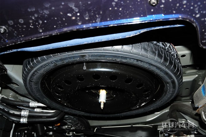 2013款 2.4L LT豪華商務行政版