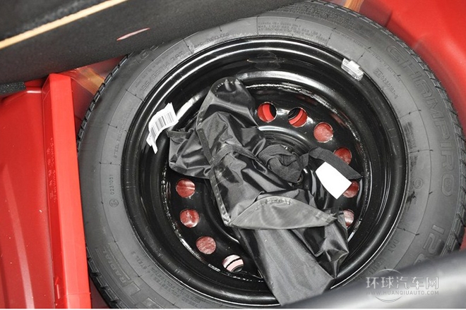 2012款 CROSS 1.0L 舒適型