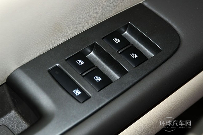 2013款 2.4L LT豪華商務(wù)行政版