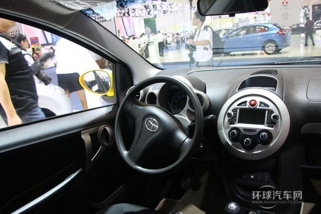 2012款 CROSS 1.3L 豪華型