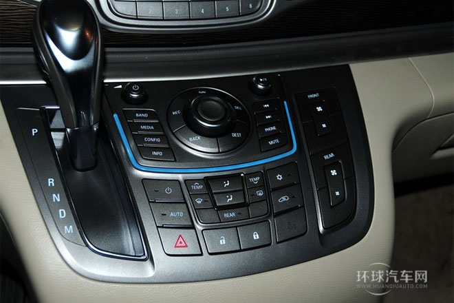 2013款 2.4L LT豪華商務行政版