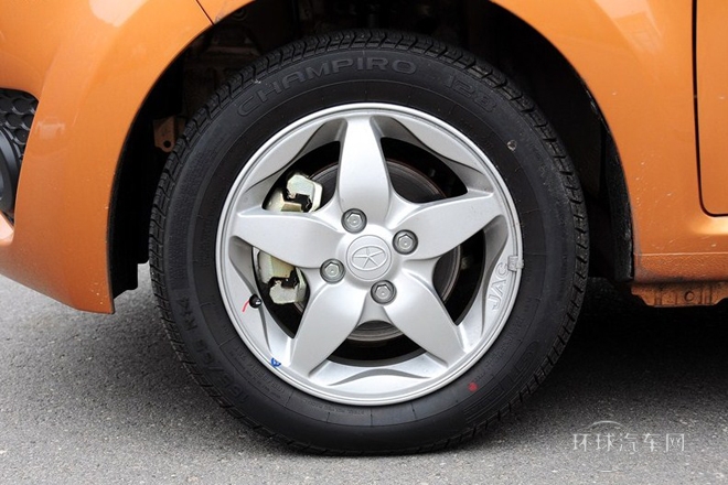 2013款 1.0L 豪華型