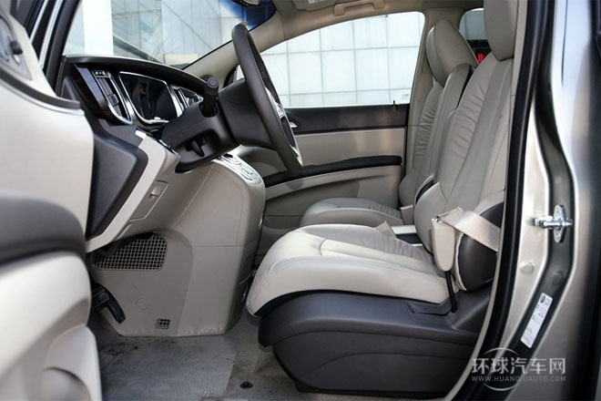 2013款 3.0L GT豪華商務豪雅版