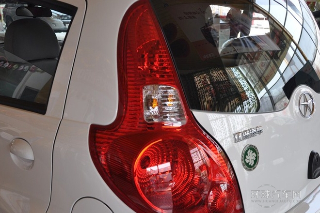 2013款 1.0L 舒適型