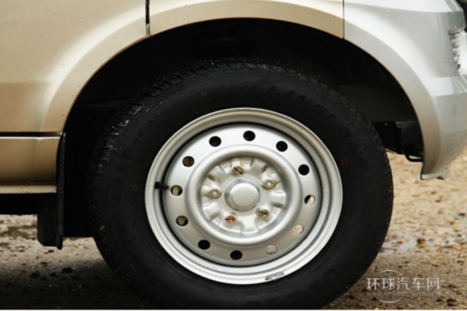 2012款 1.5L加長基本型