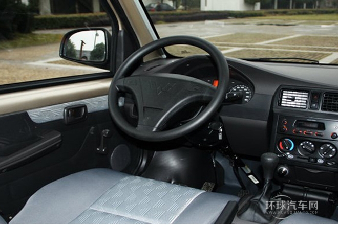 2012款 1.5L加長(zhǎng)基本型