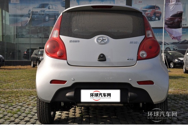 2013款 國(guó)際版 1.0L 導(dǎo)航型