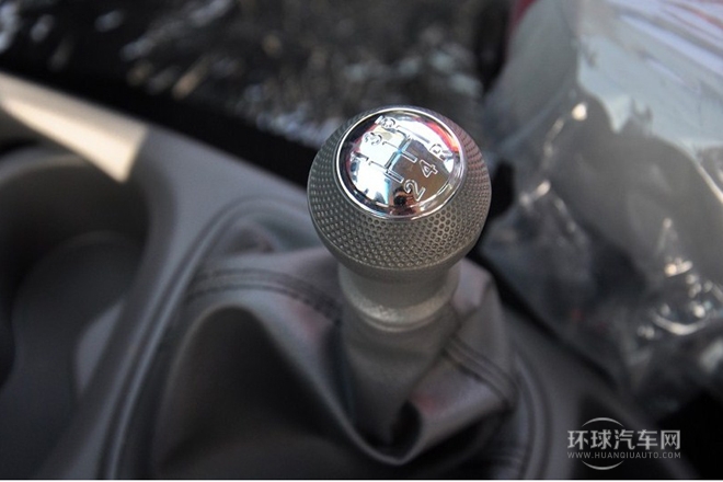 2013款 國際版 1.0L 導航型