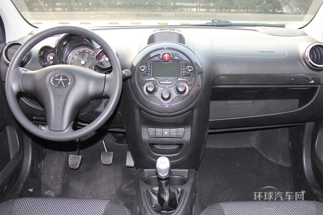 2013款 國際版 1.0L 豪華型