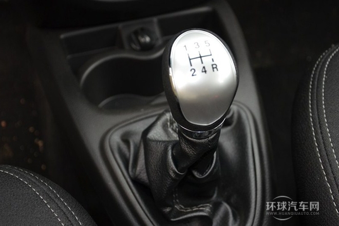 2013款 國(guó)際版 1.0L 豪華型