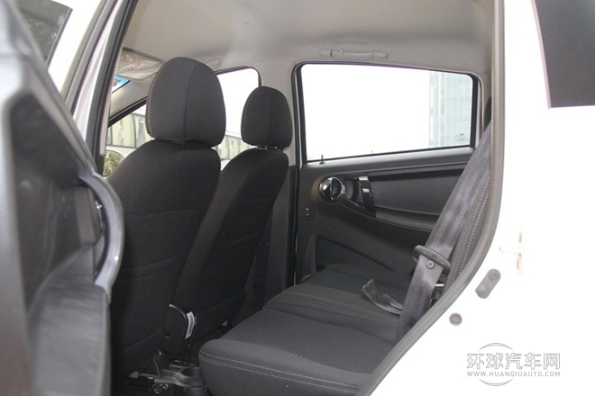 2013款 國際版 1.0L 豪華型