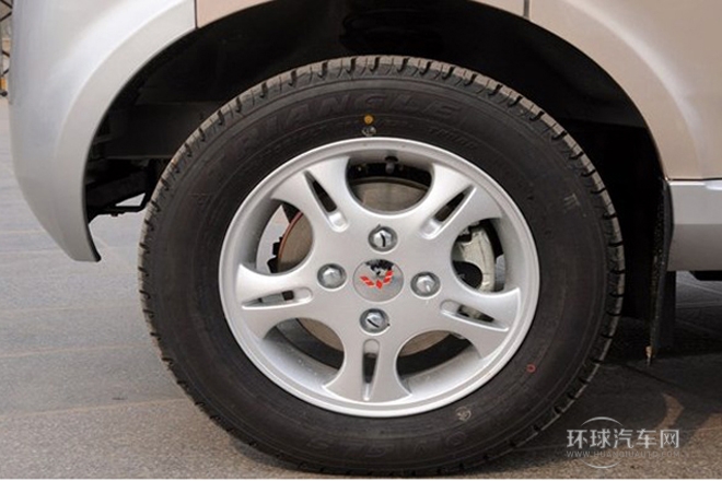 2011款 1.2L標(biāo)準(zhǔn)型