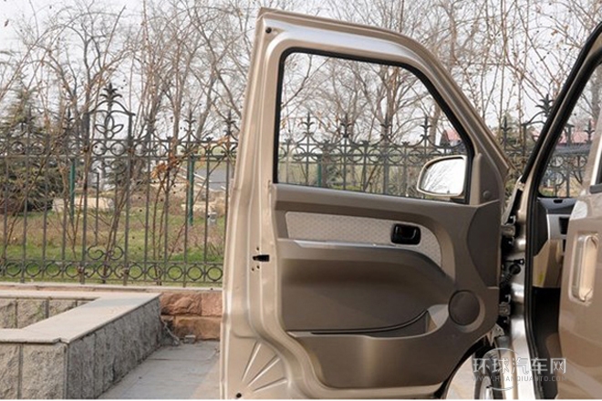 2011款 1.2L標準型