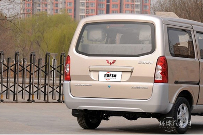 2011款 1.2L標準型