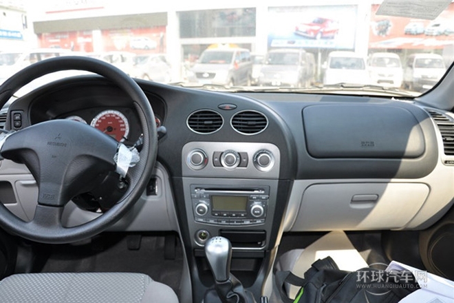 2012款 1.6L 手動(dòng)舒適版Sei