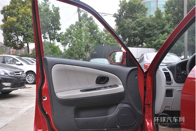 2012款 1.6L 手動豪華版Exi