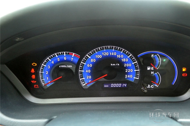 2012款 2.0L 精銳版