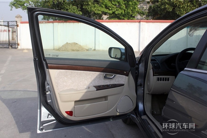 2012款 2.0L 銘仕版