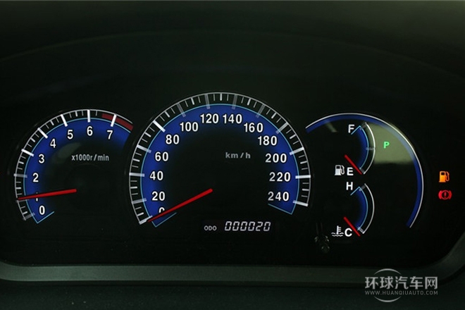 2012款 2.0L 銘仕版