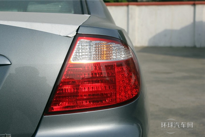 2012款 2.0L 銘仕版