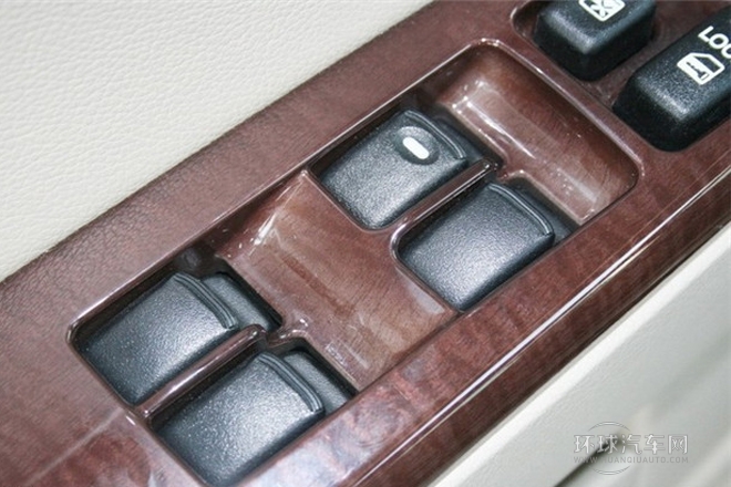 2012款 2.4L 旗艦升級版