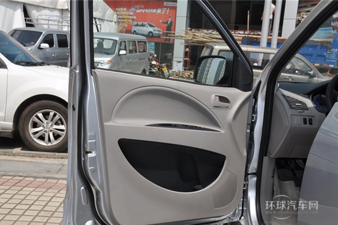 2011款 2.0L 手動擋經(jīng)典型