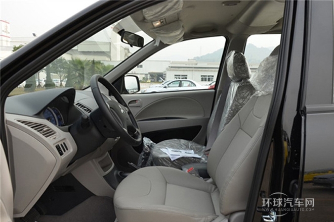 2011款 2.0L 手動擋豪華型