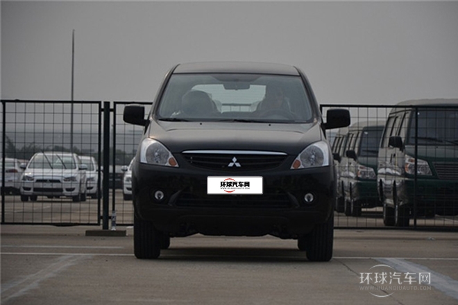 2011款 2.0L 手動(dòng)擋豪華型