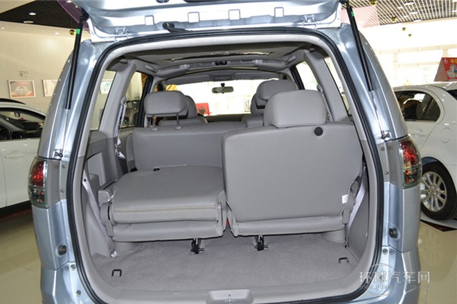 2011款 2.0L 自動擋旗艦型