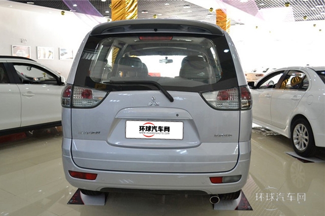 2011款 2.0L 自動擋旗艦型