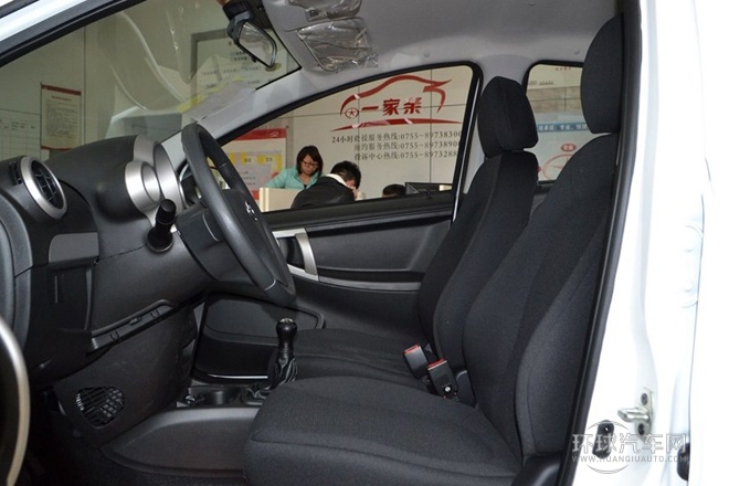 2013款 國(guó)際版 1.0L 舒適型